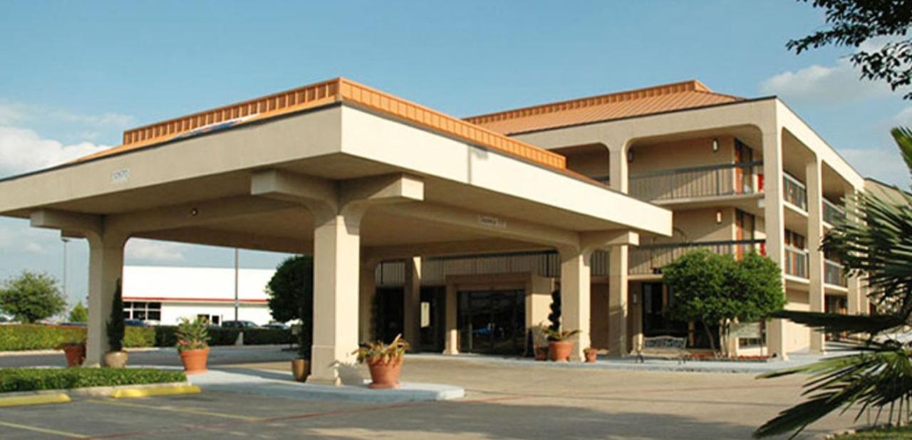 Executive Inn Dallas Exterior photo